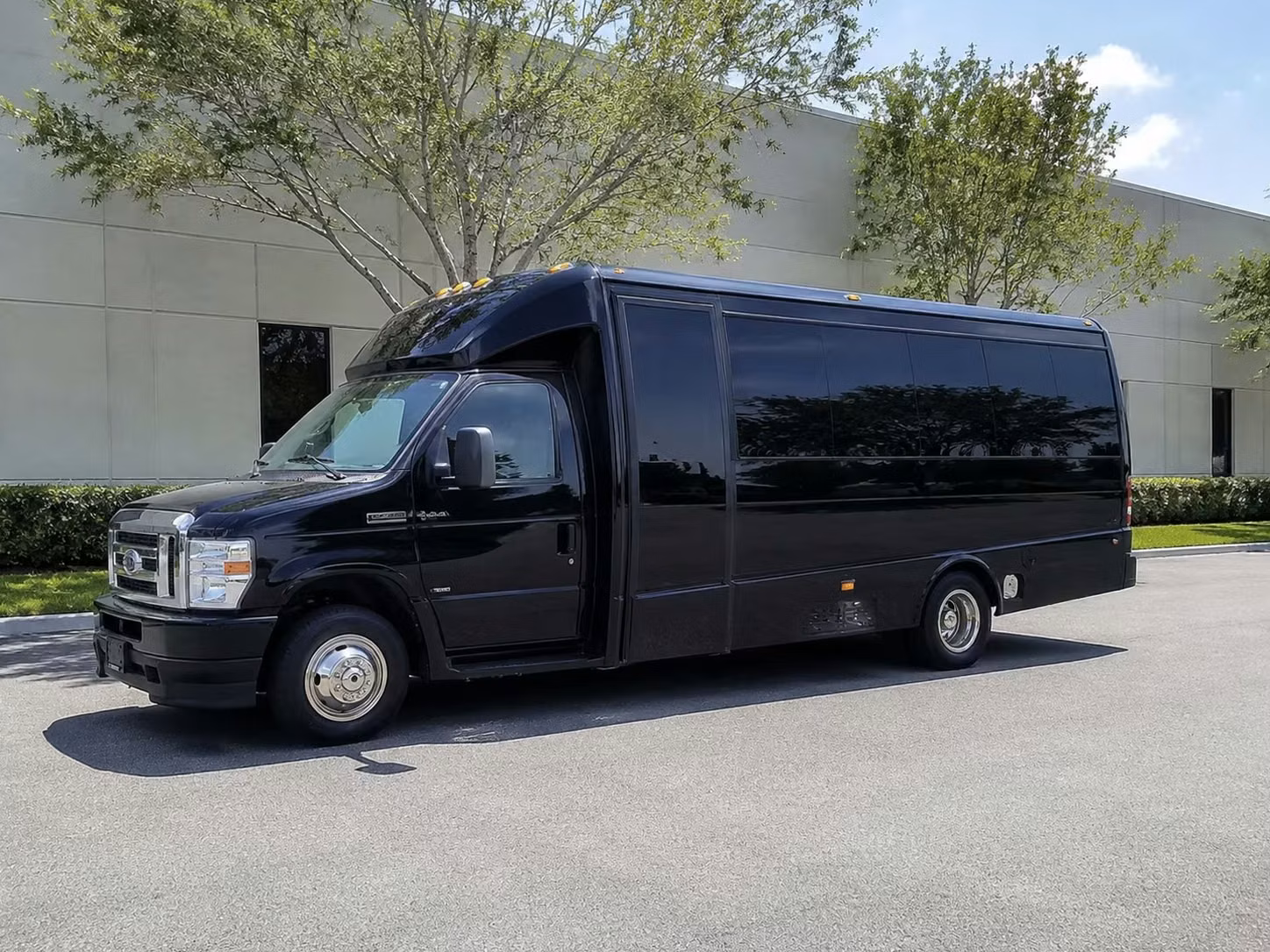 stamford sports team fan bus rentals